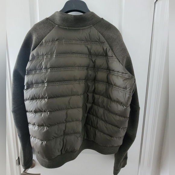 Women's Nike Gala Puffer Jacket (size XL) - Picture 4 of 7